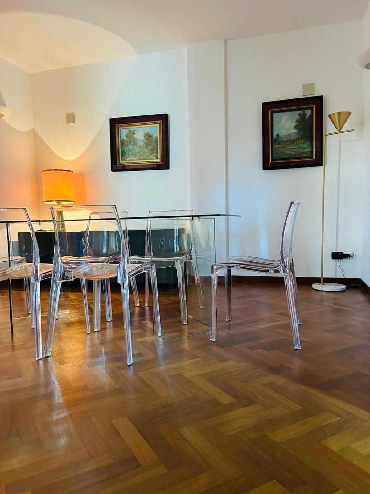 Exclusive House City Center With Private Terrace