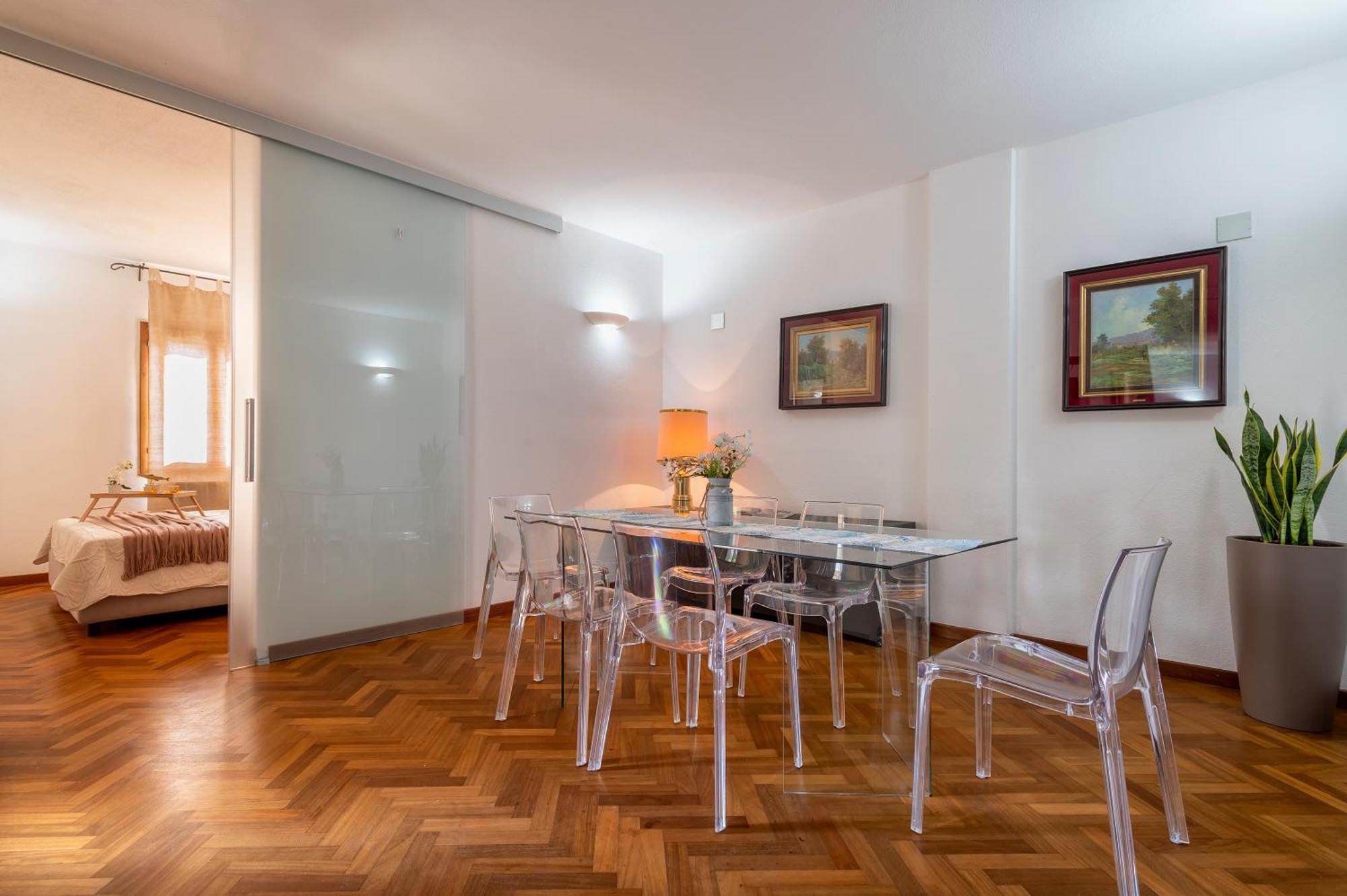 Exclusive House City Center With Private Terrace *