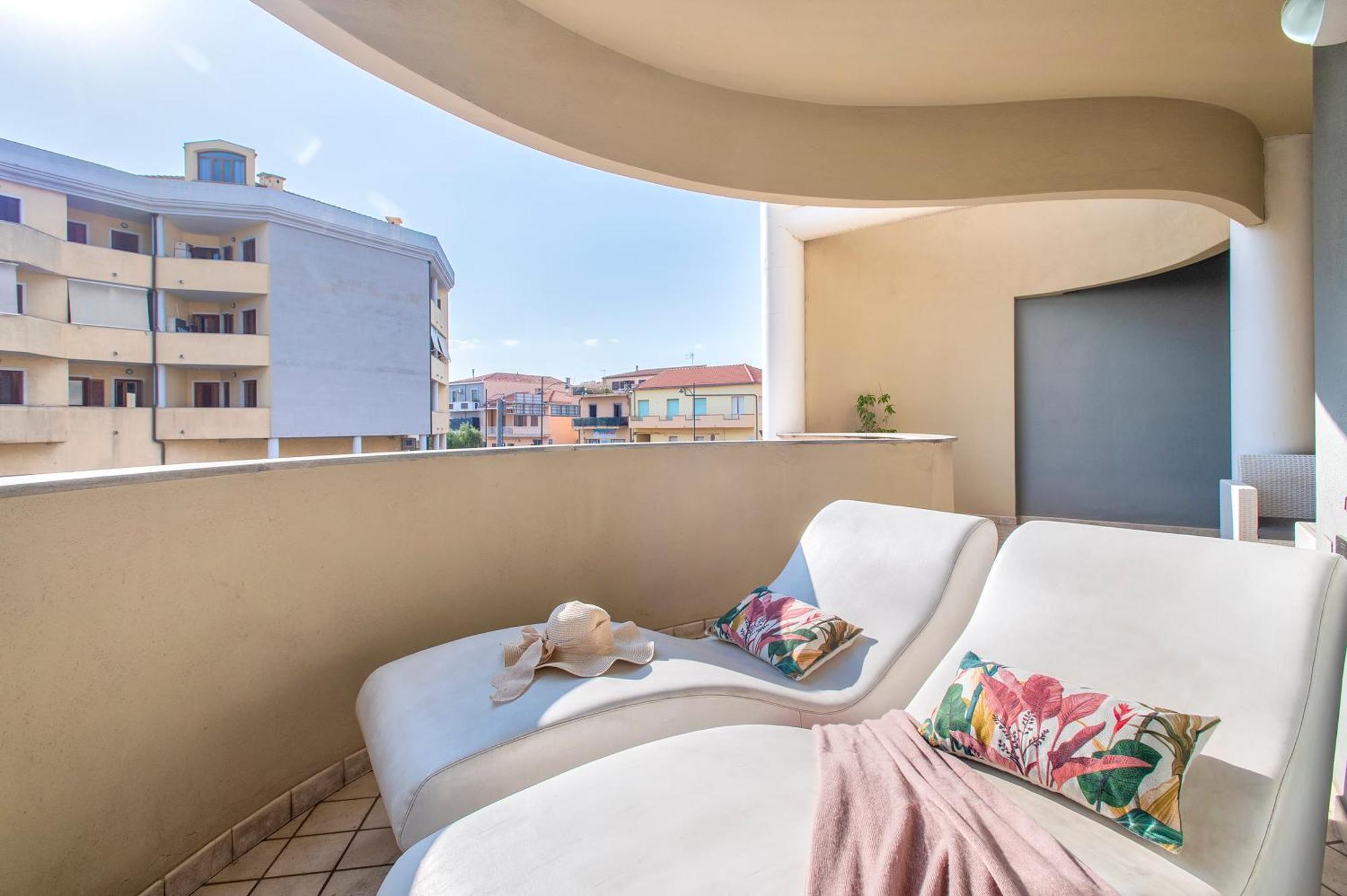 Exclusive House City Center With Private Terrace *