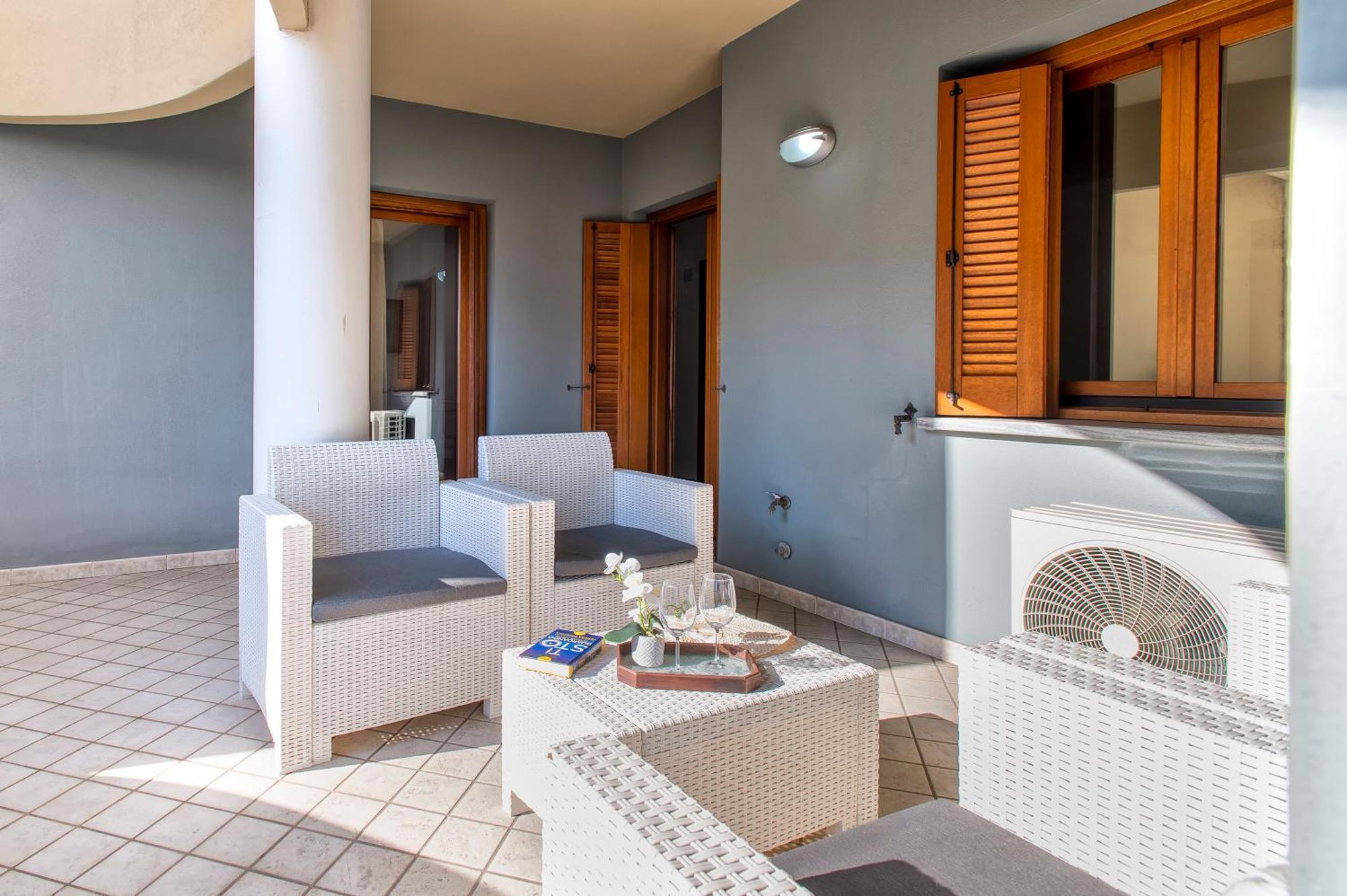 Exclusive House City Center With Private Terrace Apartment *